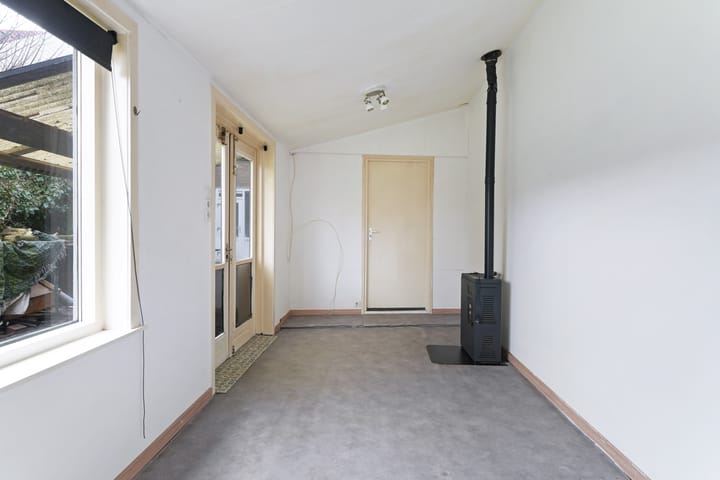 Photo 17 of Kanaalstraat 54