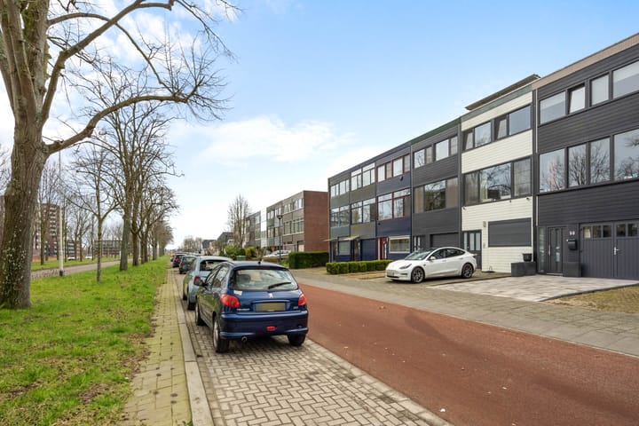 Foto 30 van Cornelis Joosstraat 102