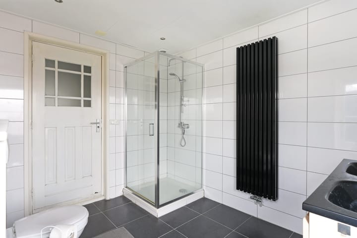 Photo 27 of Kanaalstraat 54