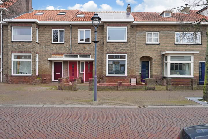 Photo 35 of Kanaalstraat 54