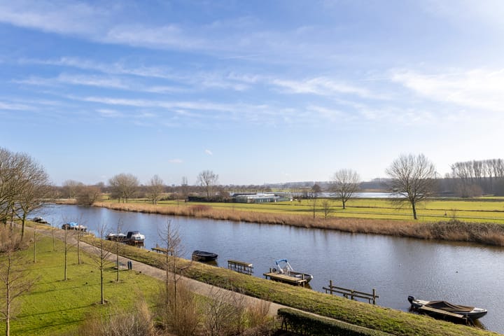 Foto 2 van Adriaen Brouwerstraat 74