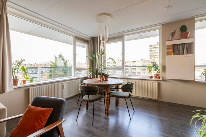 Foto 10 van Adriaen Brouwerstraat 74