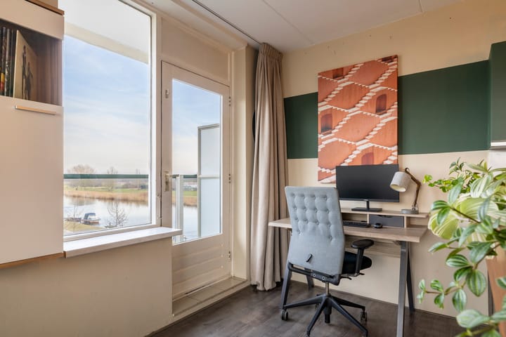 Foto 12 van Adriaen Brouwerstraat 74