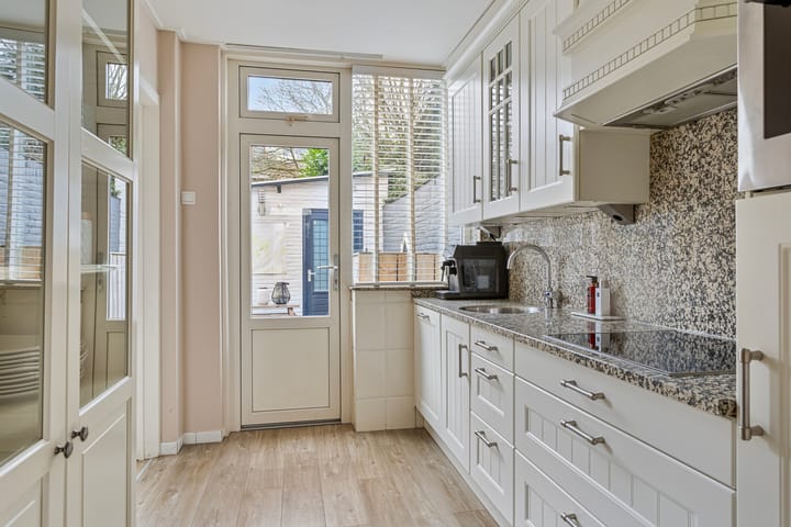 Foto 12 van Willem Kalfstraat 74