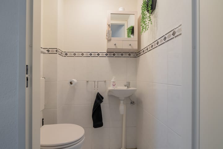 Foto 5 van Van Meerbeekstraat 8