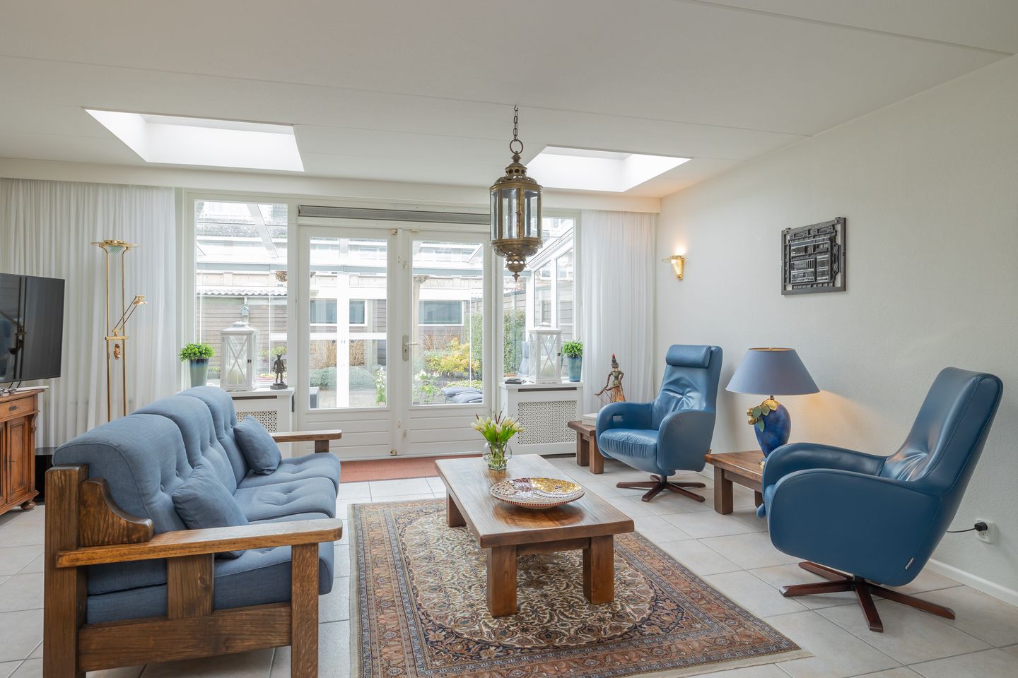 Foto 10 van Van Meerbeekstraat 8