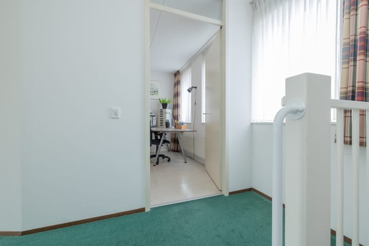 Foto 36 van Van Meerbeekstraat 8