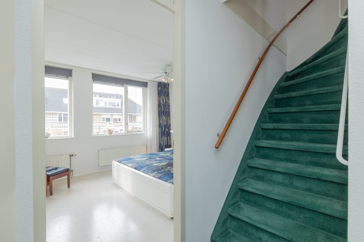 Foto 40 van Van Meerbeekstraat 8