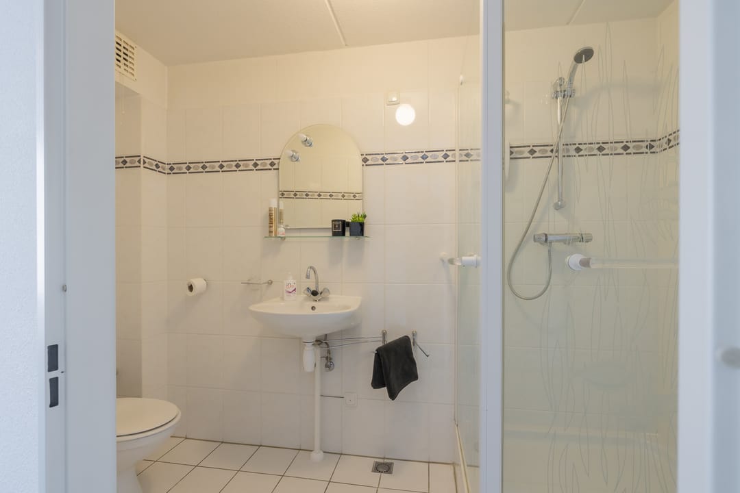 Foto 47 van Van Meerbeekstraat 8