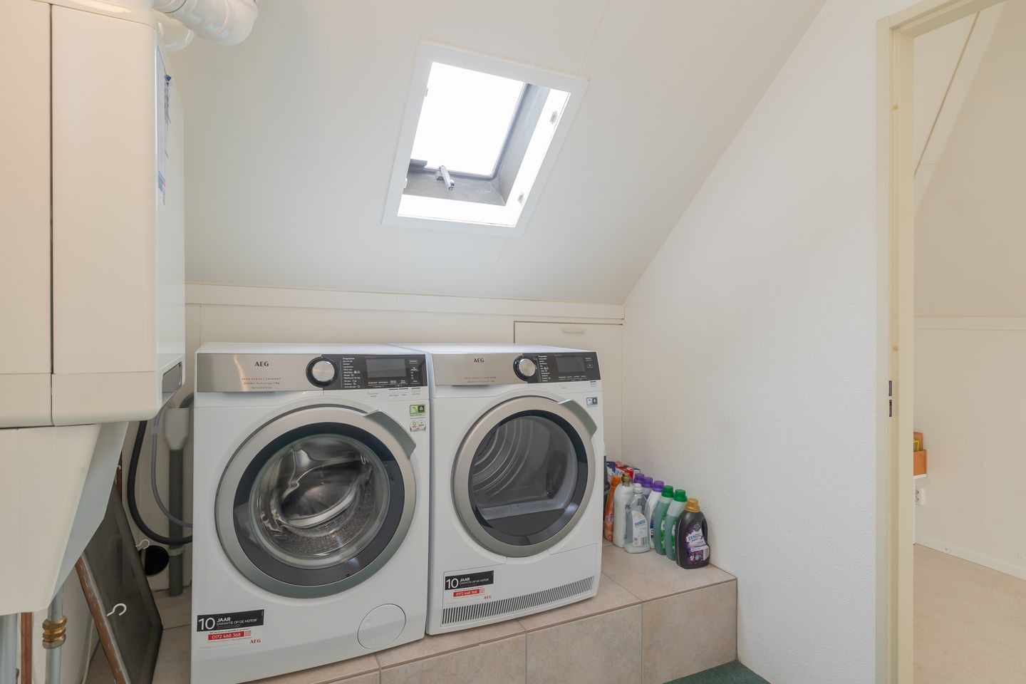 Foto 50 van Van Meerbeekstraat 8