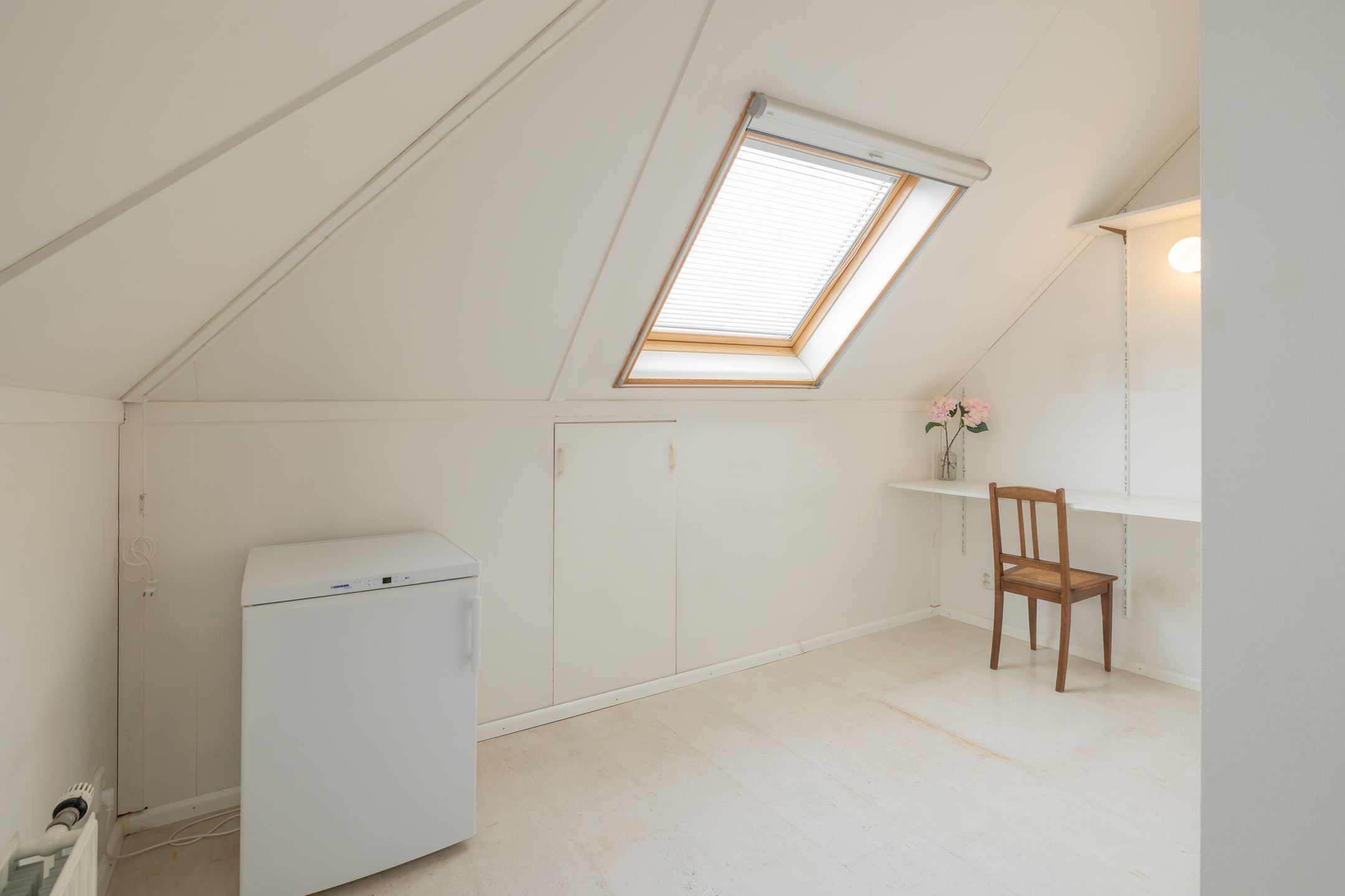 Foto 54 van Van Meerbeekstraat 8