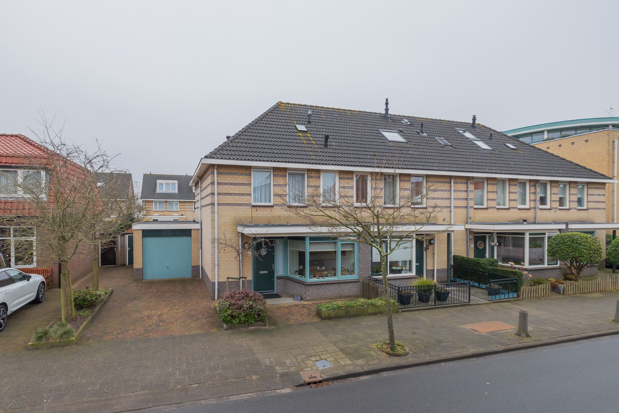 Foto 57 van Van Meerbeekstraat 8