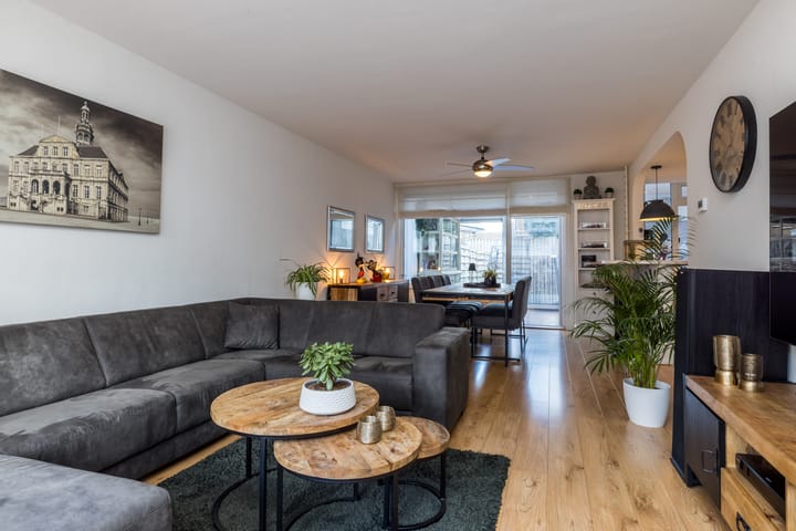 Foto 5 van Albert Schweitzerstraat 41