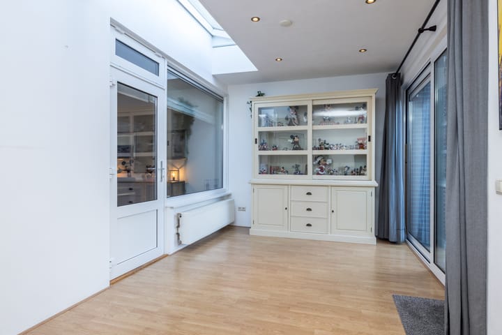 Foto 15 van Albert Schweitzerstraat 41