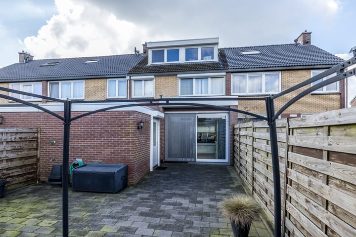 Foto 35 van Albert Schweitzerstraat 41