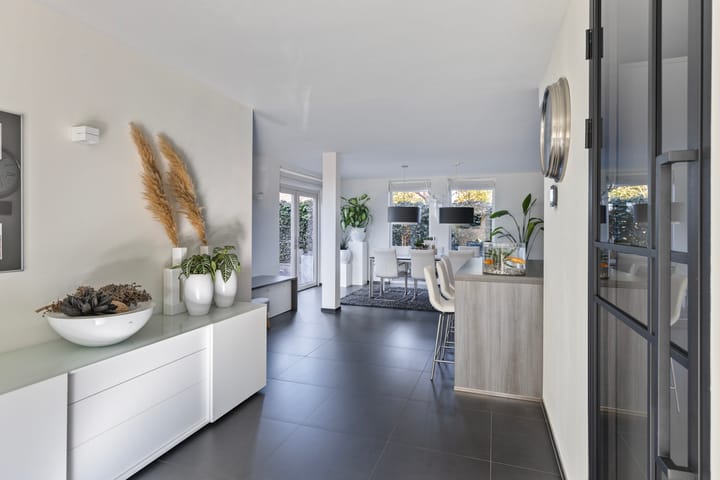 Photo 6 of Admiraal Helfrichstraat 31