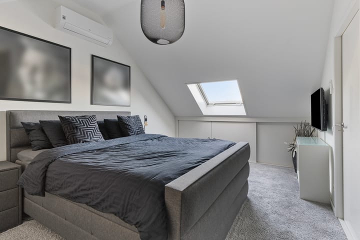 Photo 27 of Admiraal Helfrichstraat 31