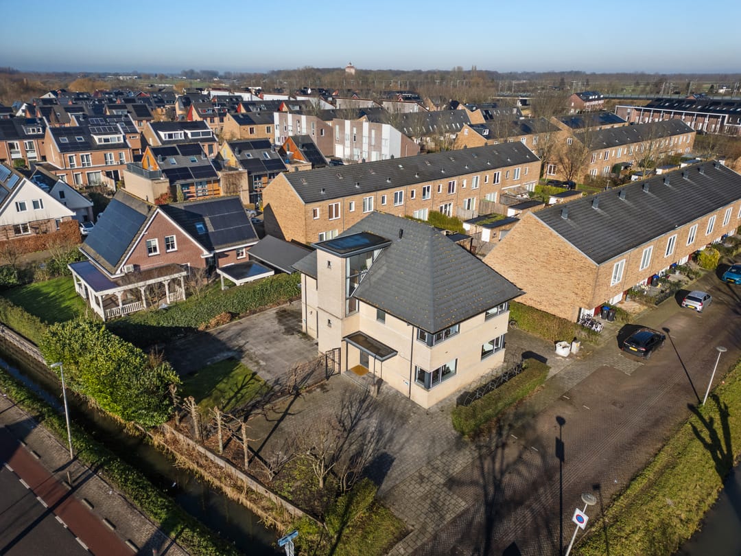 Photo 1 of Gele Irislaan 33