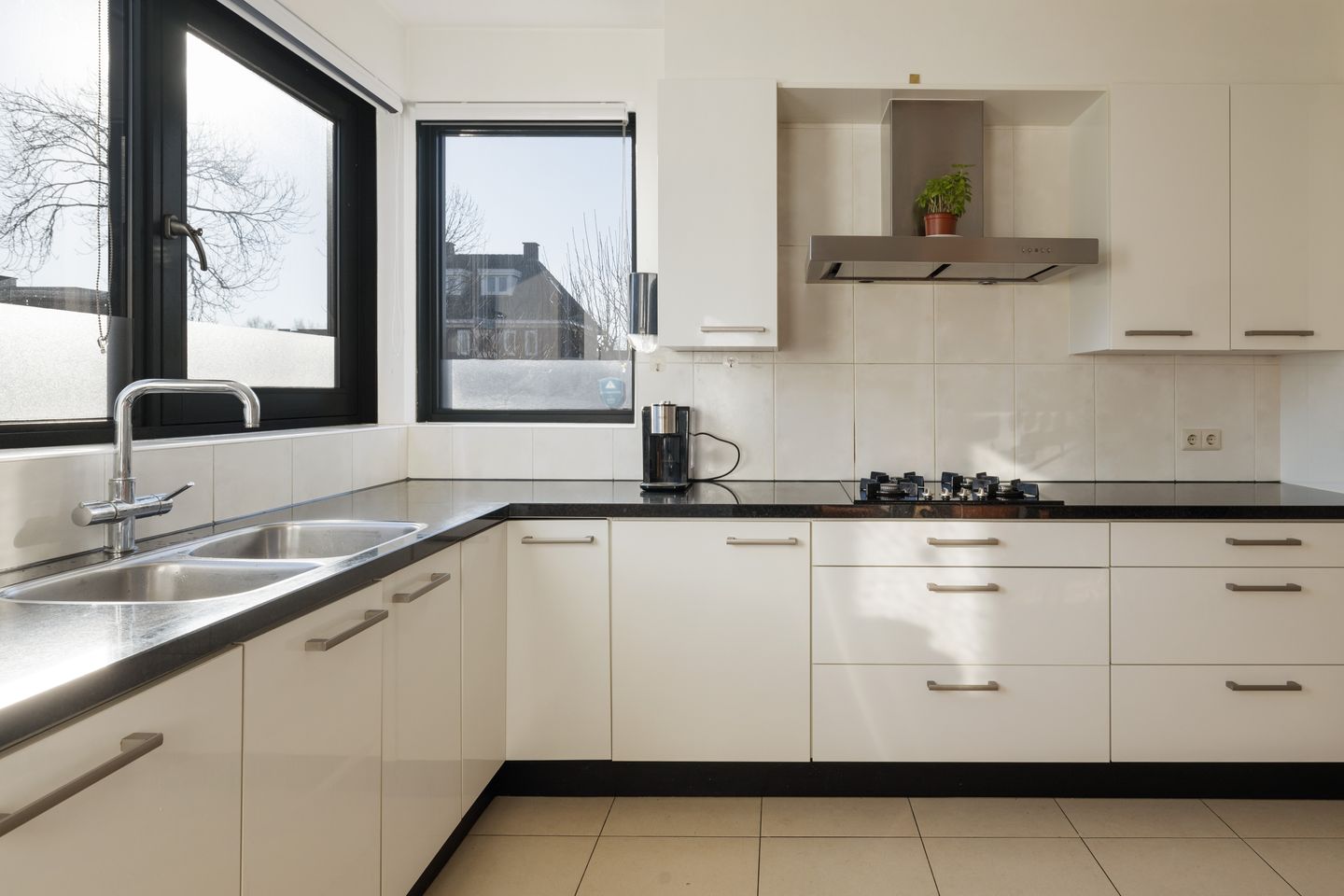 Photo 14 of Gele Irislaan 33