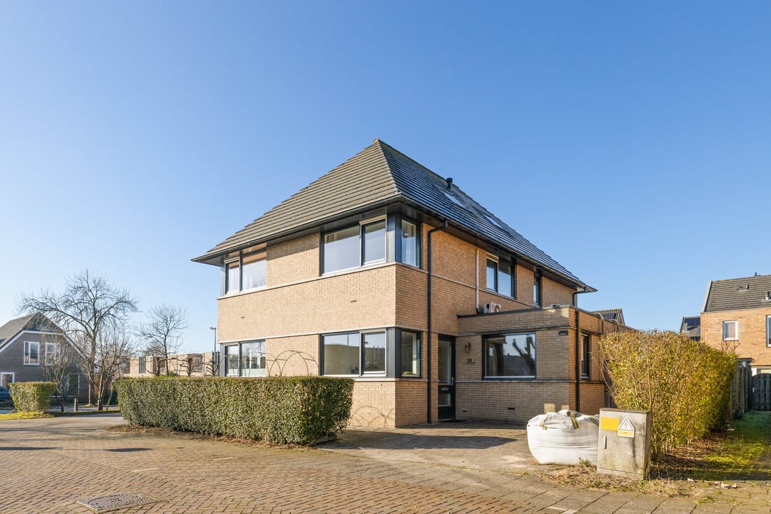 Photo 52 of Gele Irislaan 33