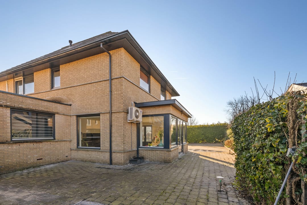 Photo 61 of Gele Irislaan 33