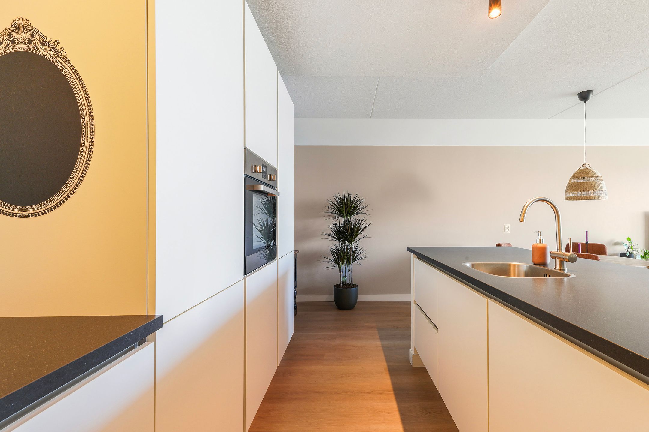 Foto 12 van Anna Paulownahof 145