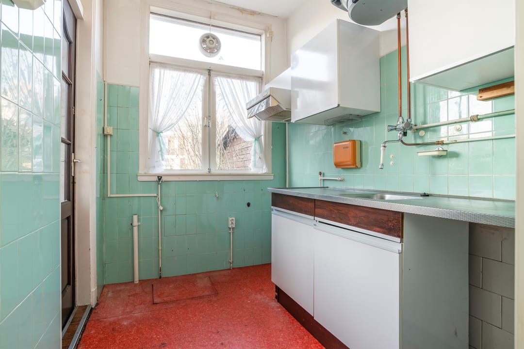 Photo 7 of Jan Willem Frisostraat 18-A