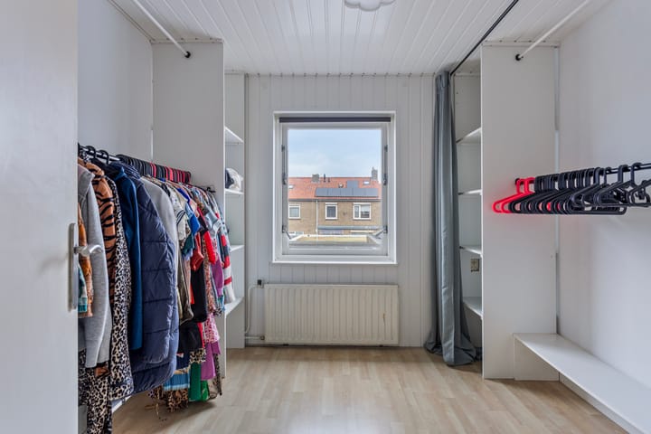 Foto 26 van Gijsbertus Voetiusstraat 5