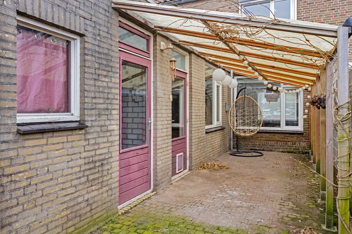 Foto 32 van Gijsbertus Voetiusstraat 5