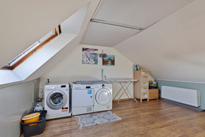 Foto 28 van Halmstraat 31