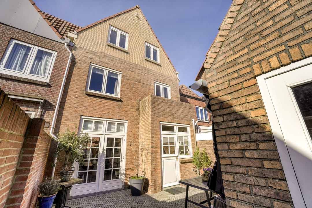 Foto 2 van Vuurbaakstraat 4