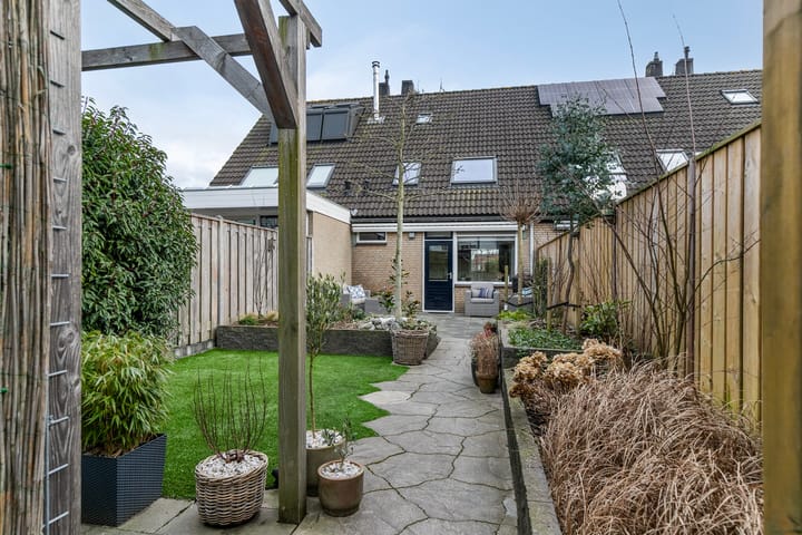 Foto 25 van Biezensnijder 15