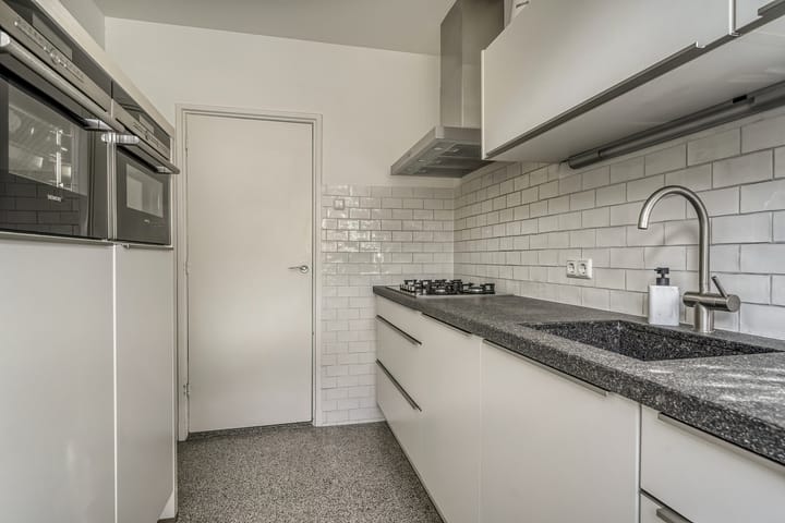 Foto 16 van Vuurbaakstraat 4