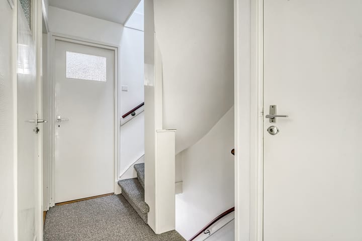 Foto 18 van Vuurbaakstraat 4