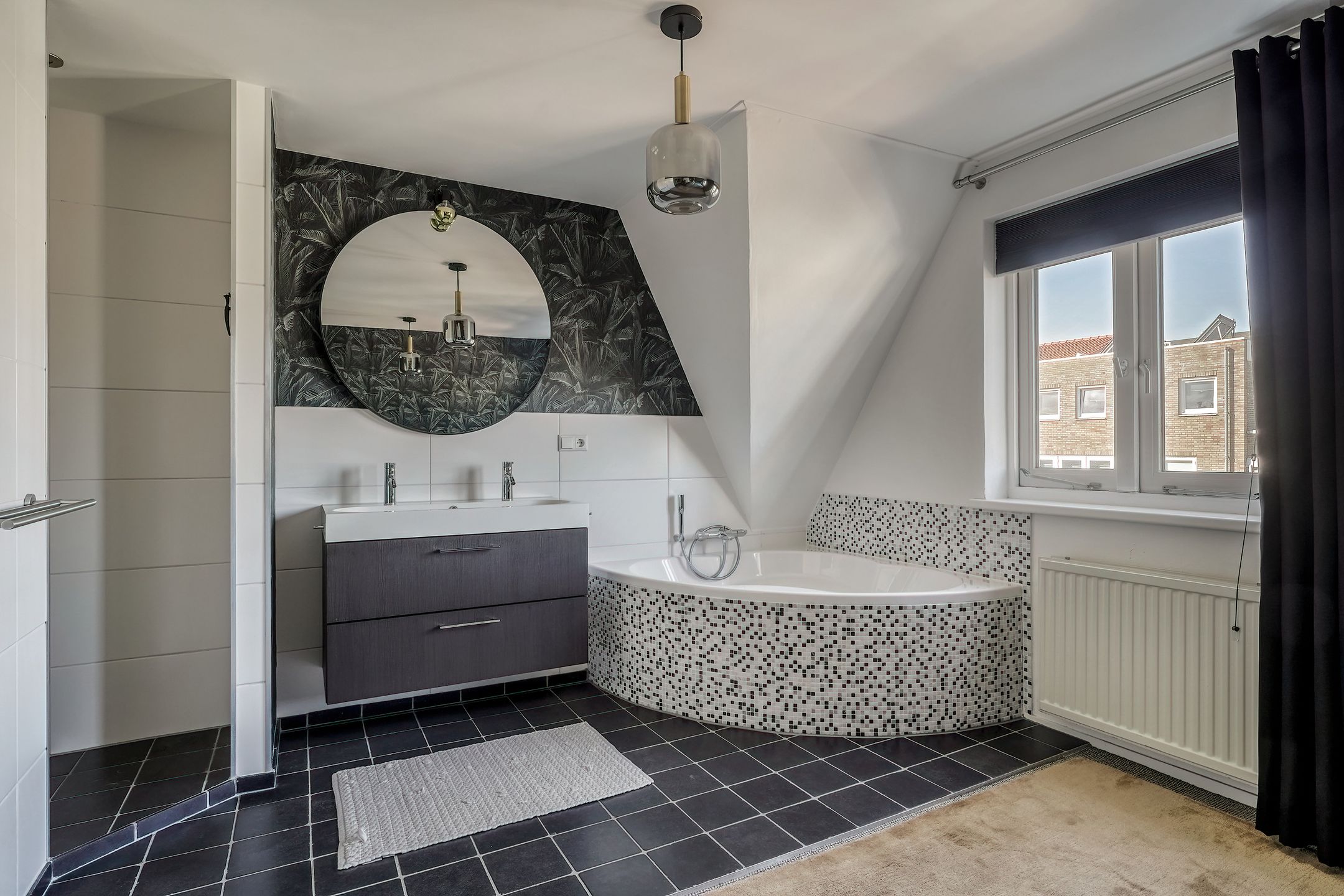 Foto 33 van Vuurbaakstraat 4