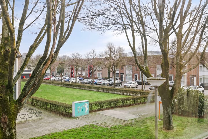 Foto 27 van Mascagnistraat 112