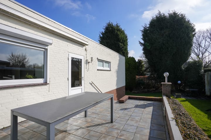 Foto 27 van Debijestraat 17