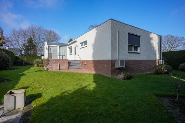 Foto 31 van Debijestraat 17