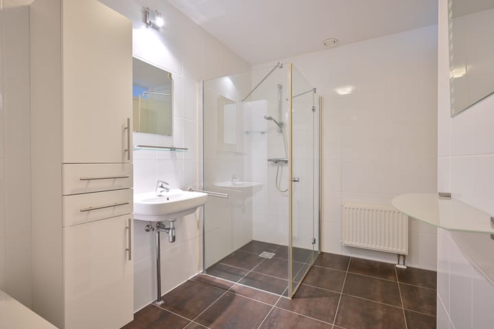 Foto 4 van Karbeel 45