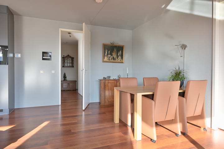 Foto 28 van Karbeel 45