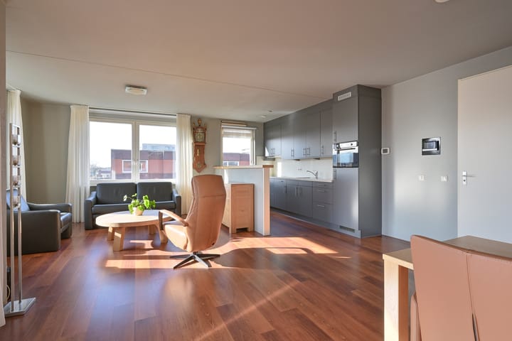 Foto 30 van Karbeel 45