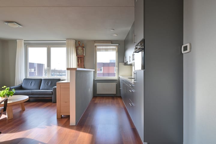 Foto 32 van Karbeel 45