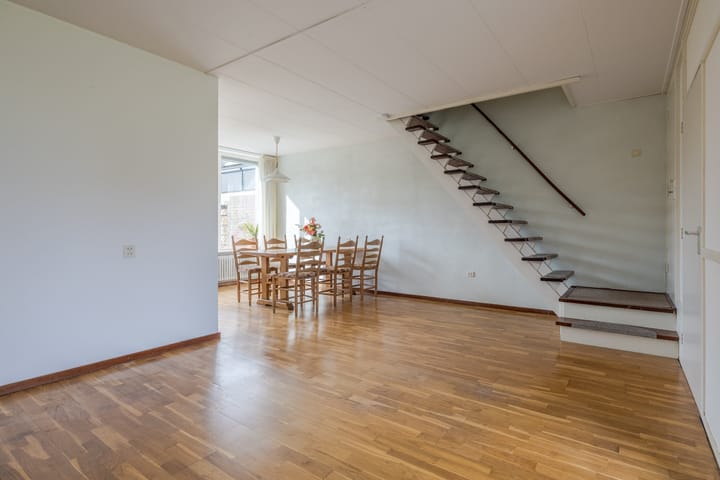 Foto 3 van Helmstraat 59