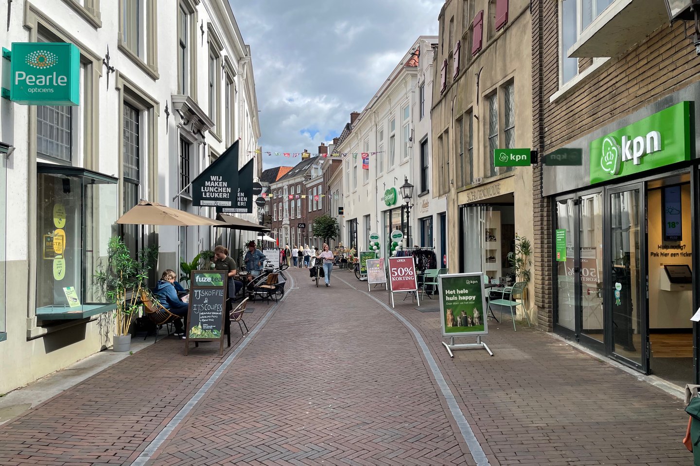 View photo 3 of Donkerstraat 24