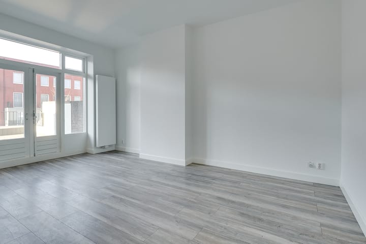 Foto 7 van Croeselaan 211-BS