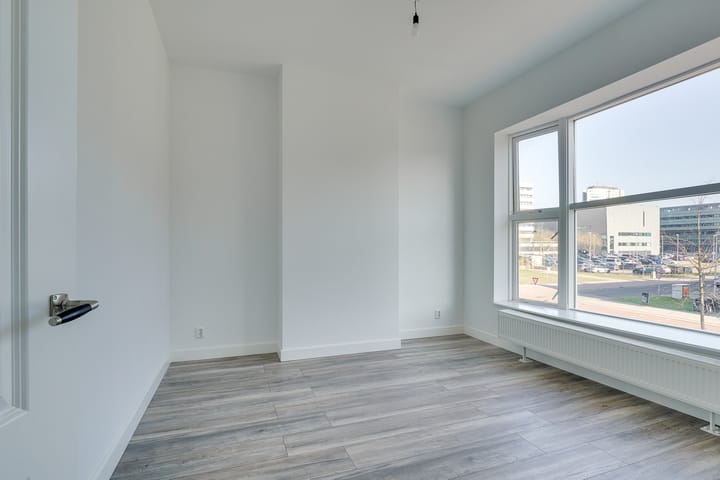 Foto 19 van Croeselaan 211-BS