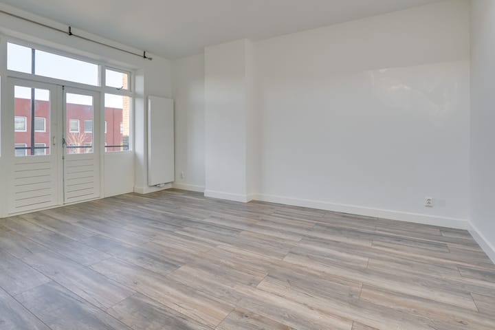 Foto 24 van Croeselaan 211-BS