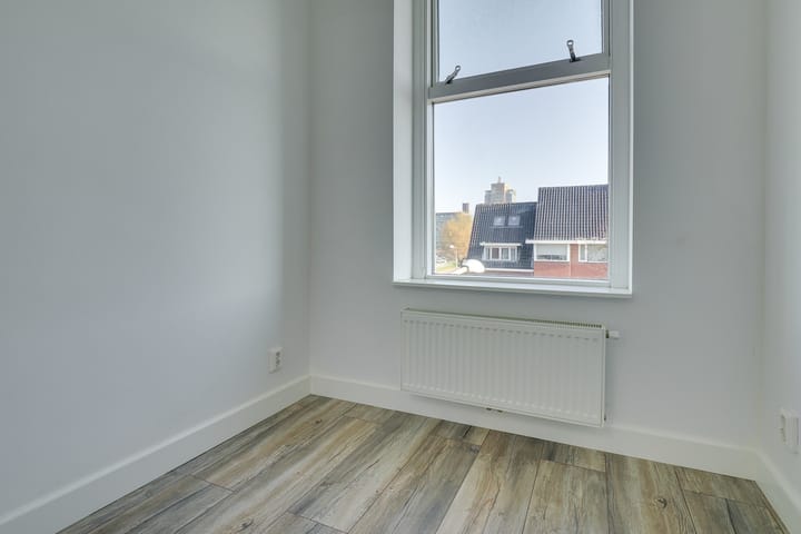 Foto 36 van Croeselaan 211-BS