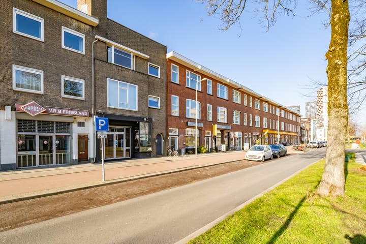 Foto 41 van Croeselaan 211-BS