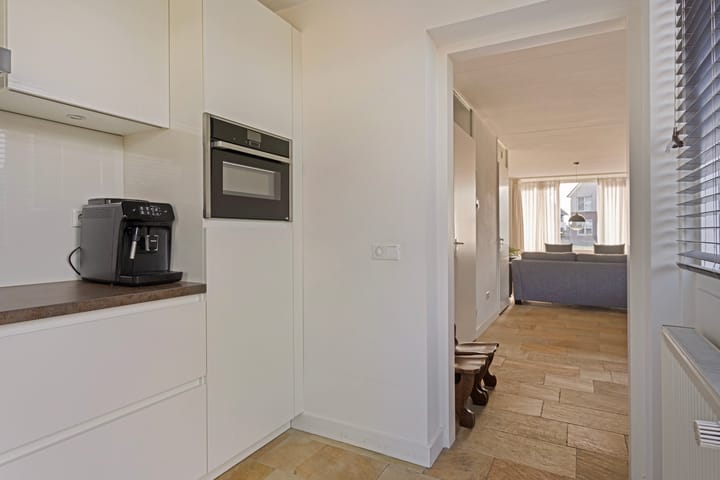 Foto 9 van Dorsvlegel 9